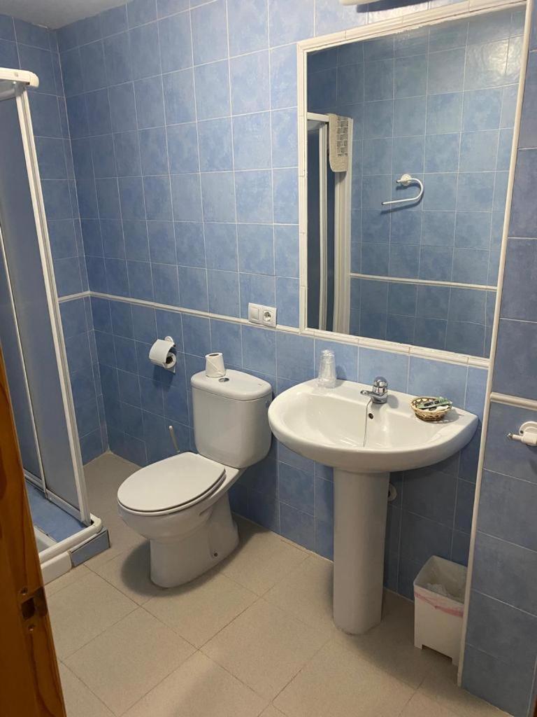 Hostal Y Apartamentos La Vereda Ruidera Kültér fotó